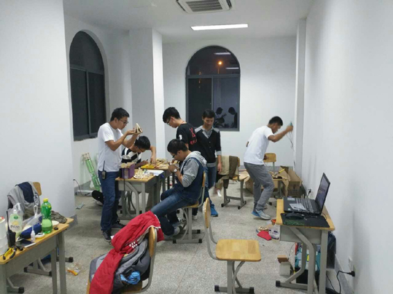 1.jpg
