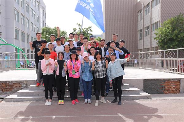 合影.JPG