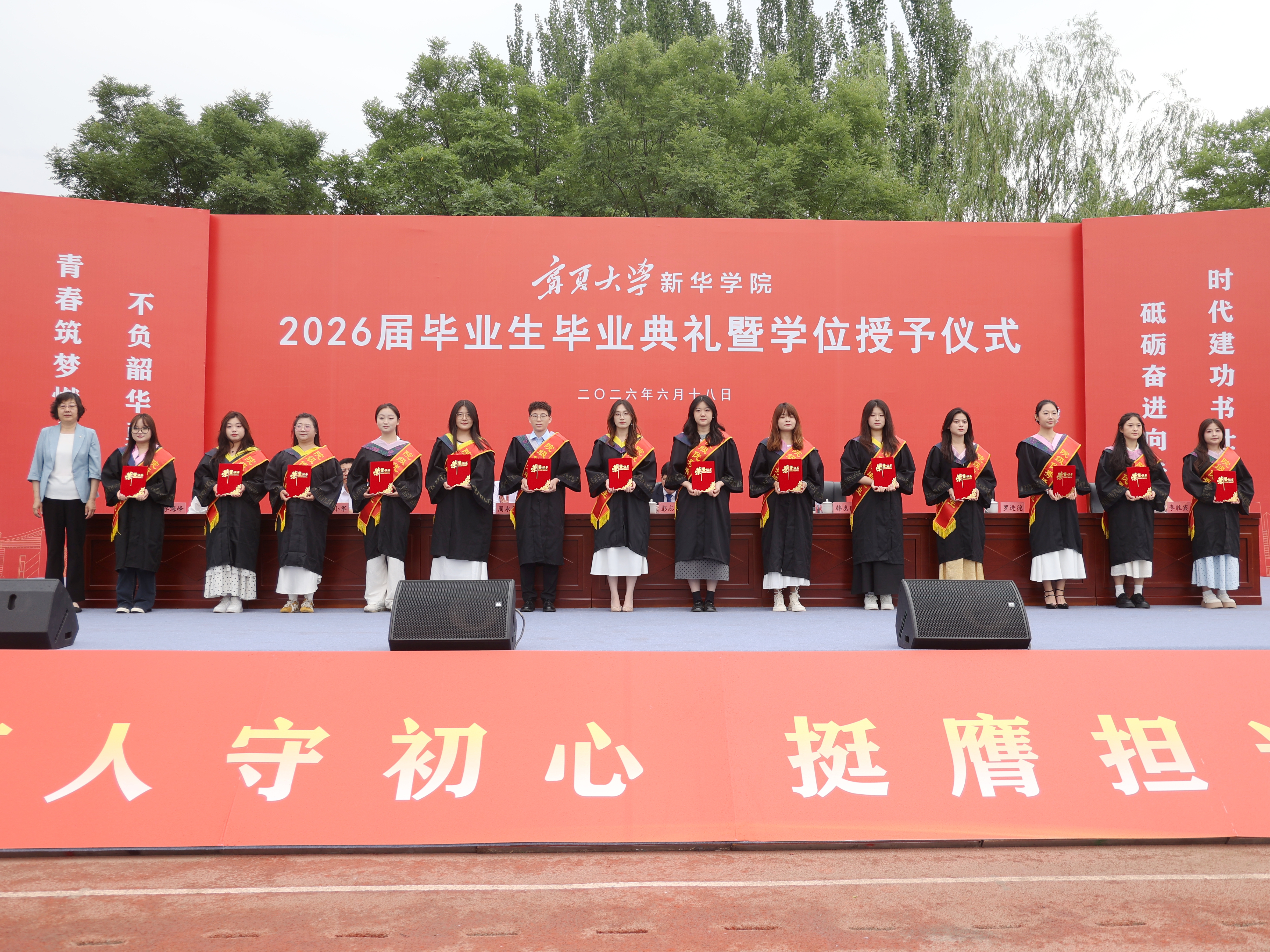 6T5A2994_副本.jpg 6T5A2994_副本.jpg
