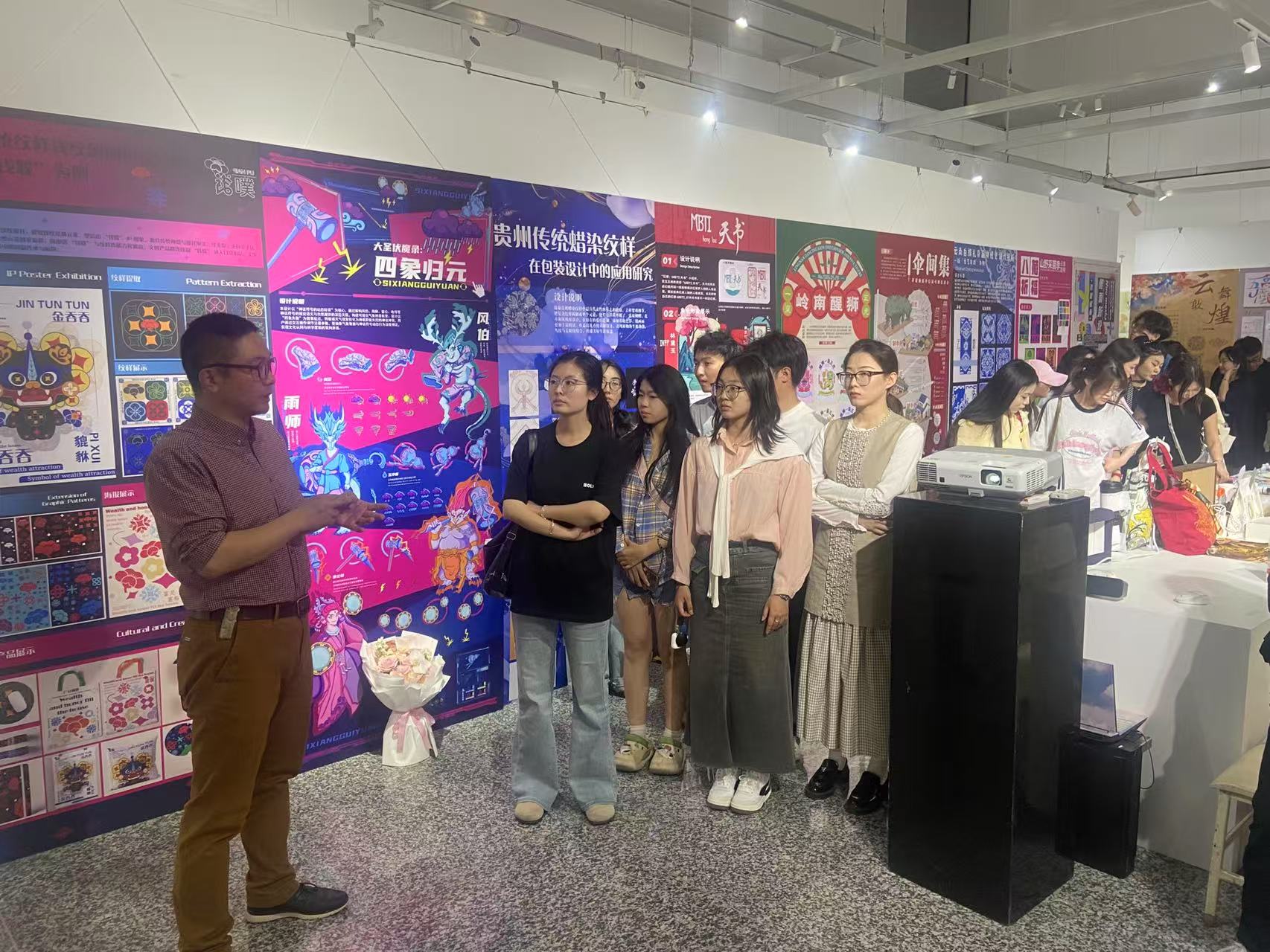 图片2.jpg 图片2.jpg