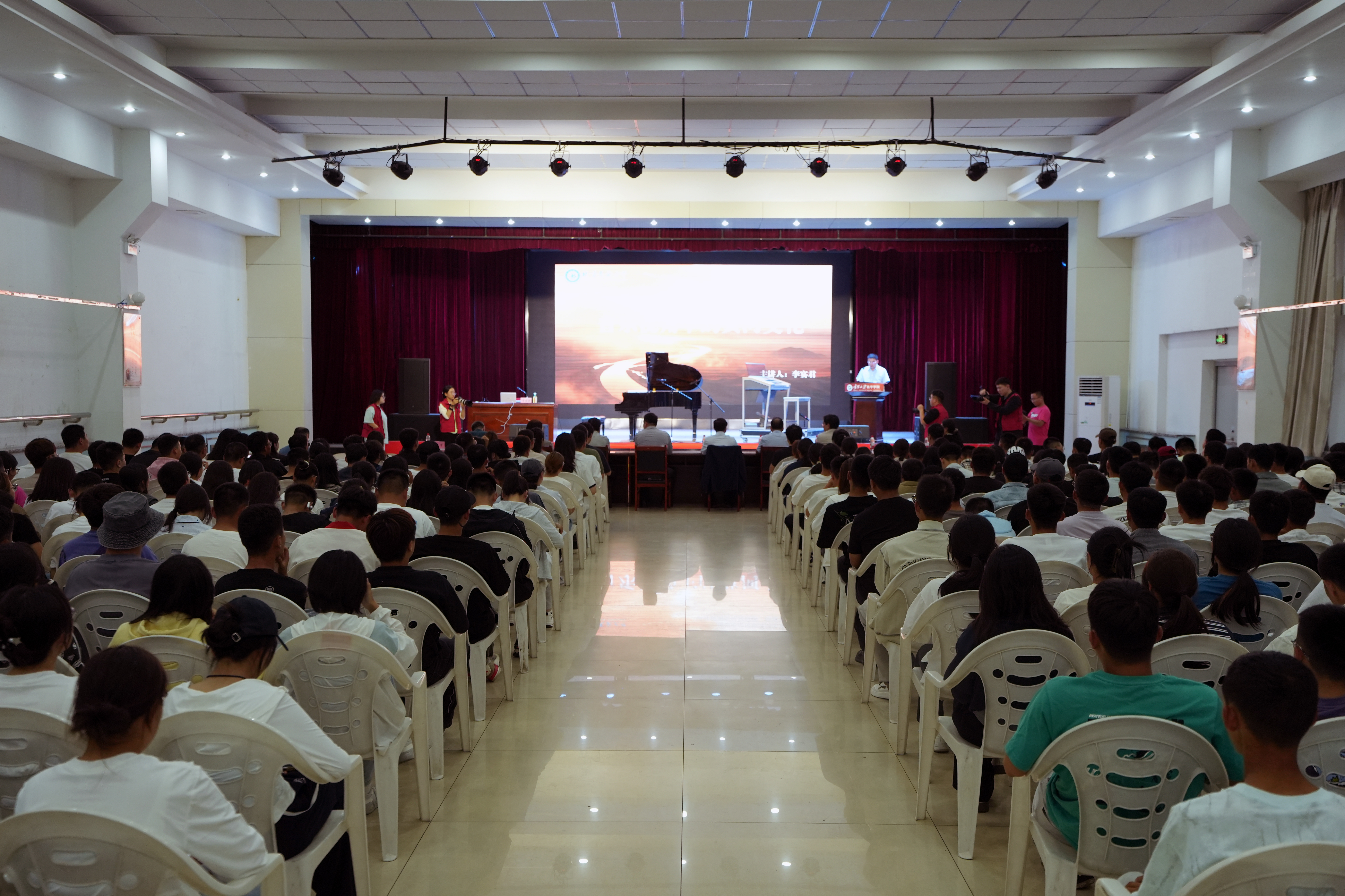 DSC08064_副本.jpg DSC08064_副本.jpg