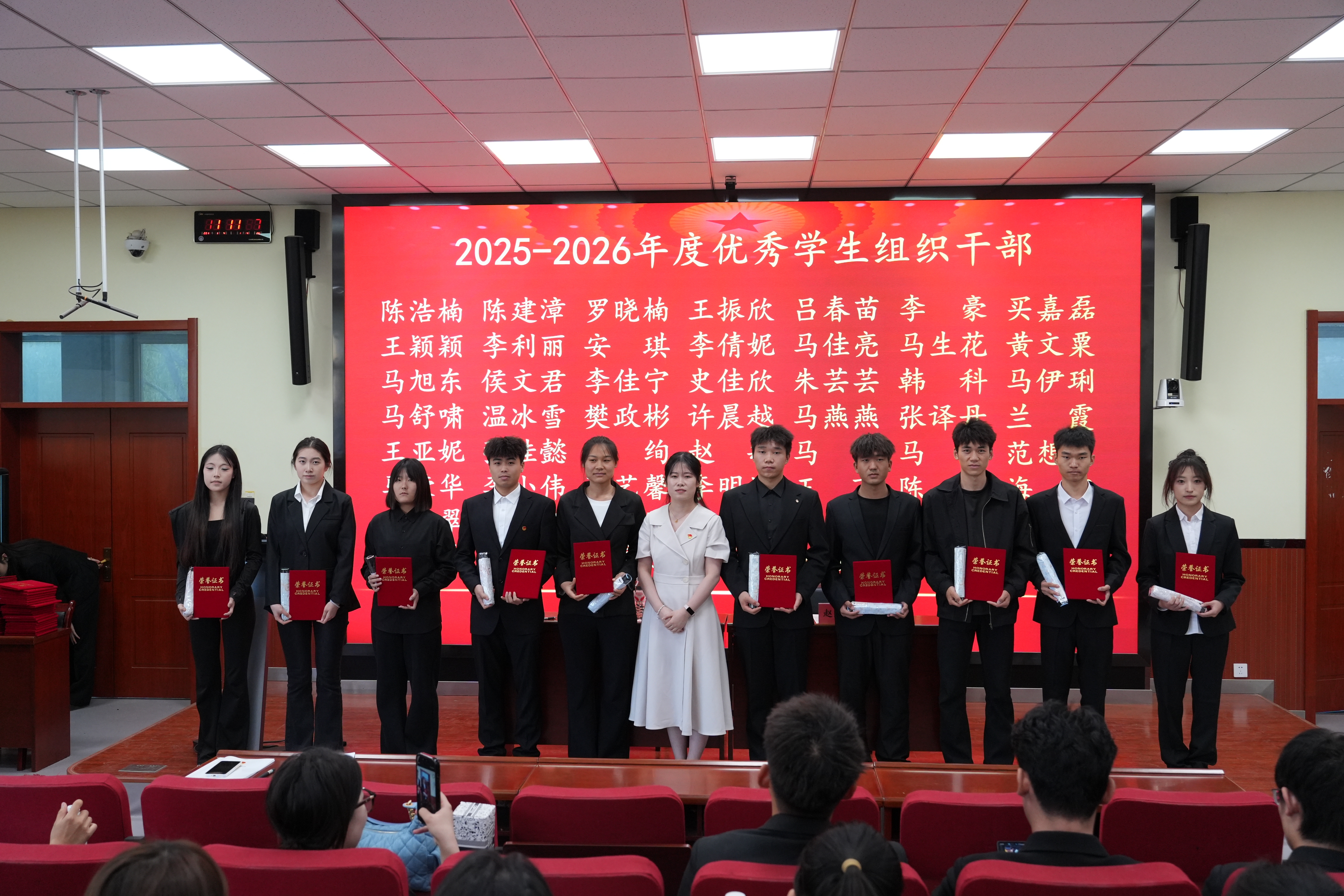 图六.jpg 图六.jpg
