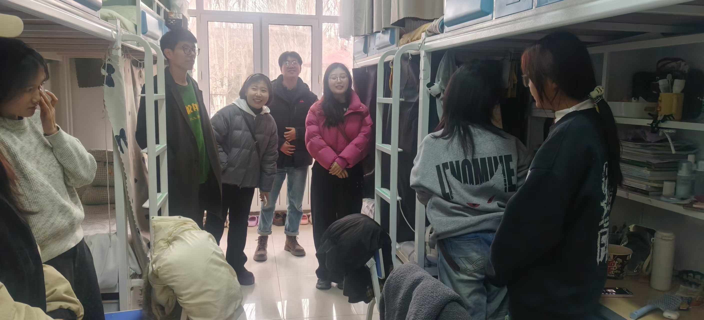 图片2.jpg 图片2.jpg