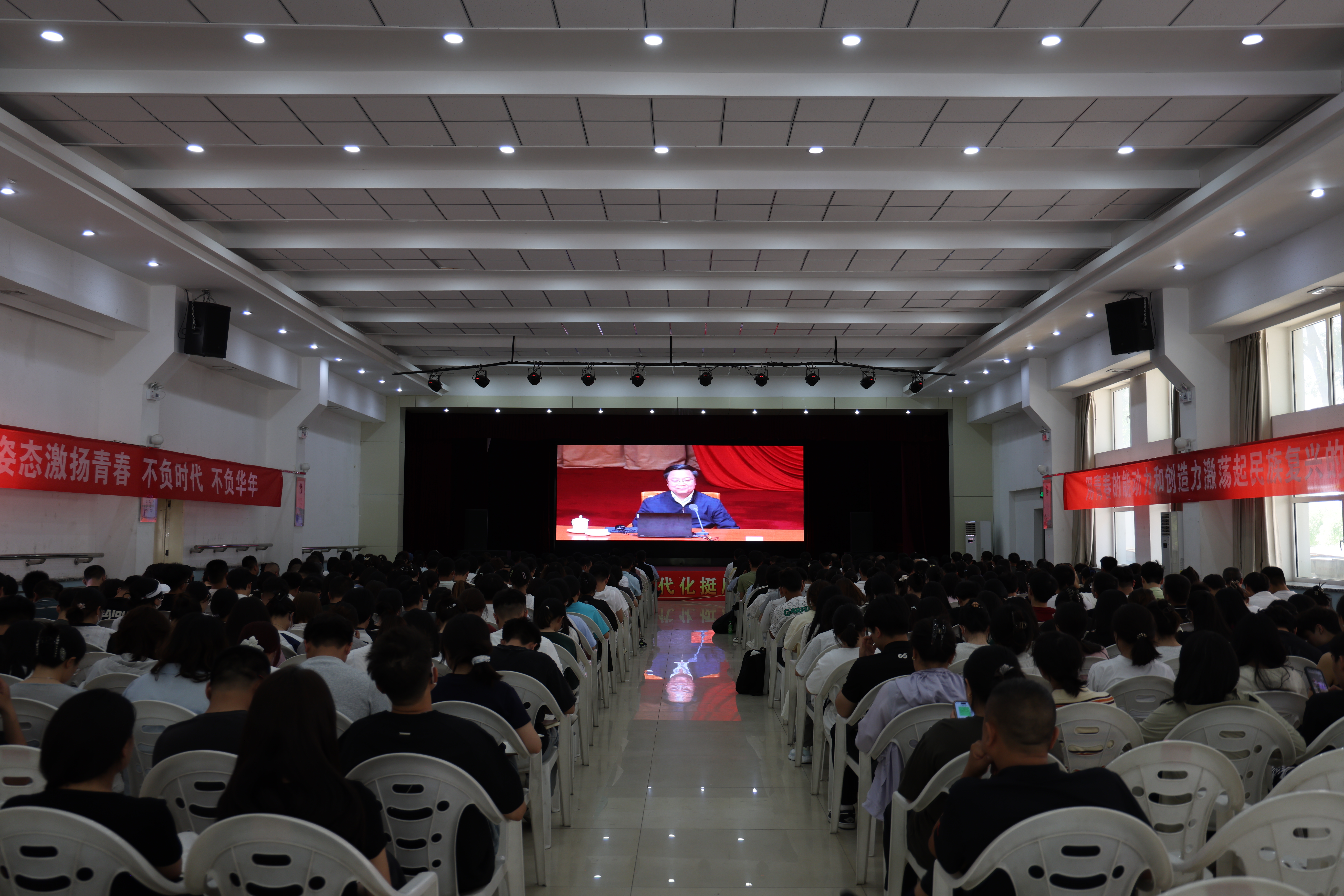 微信图片_20250613145959.jpg