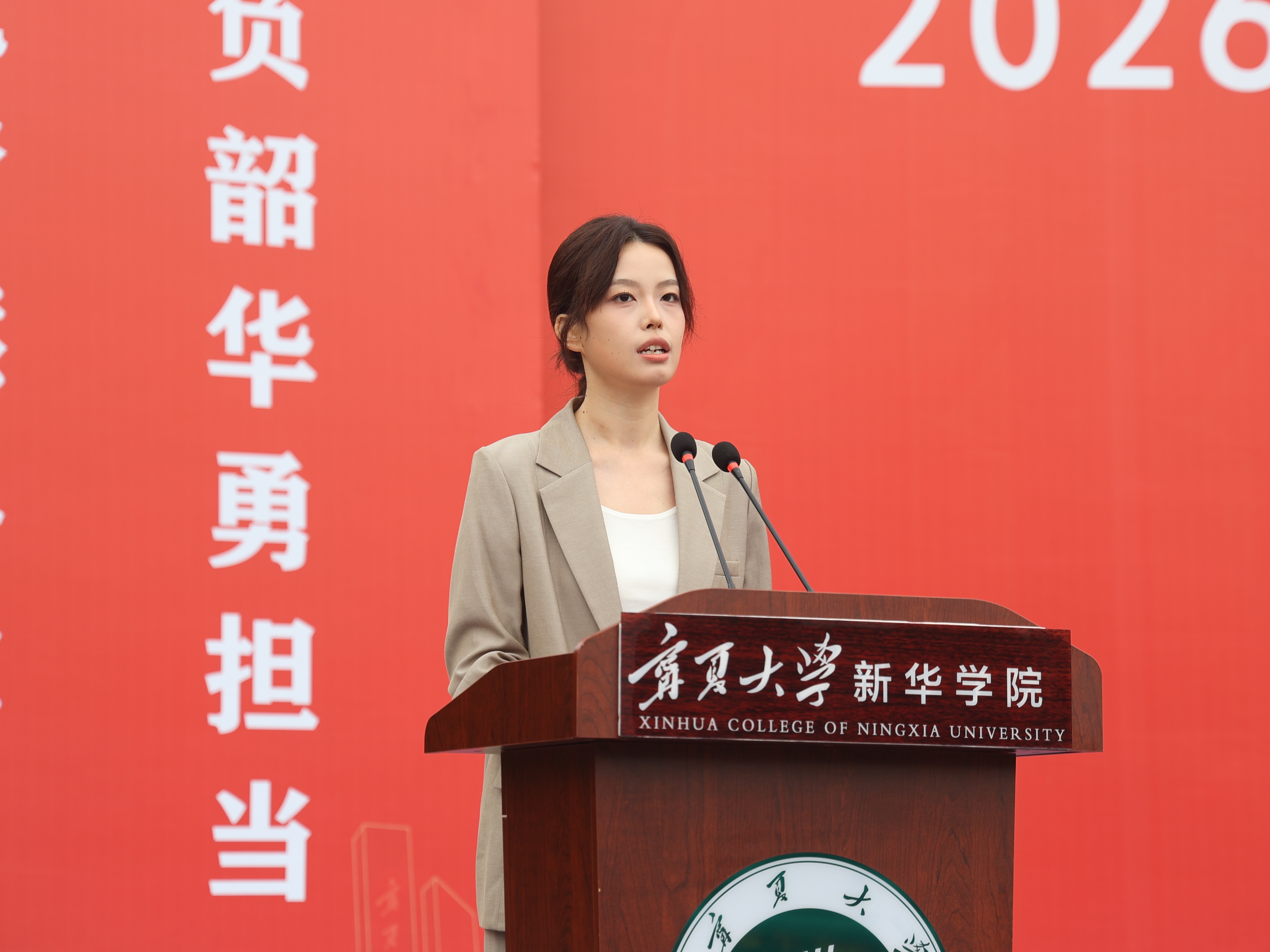 6T5A3161_副本.jpg 6T5A3161_副本.jpg