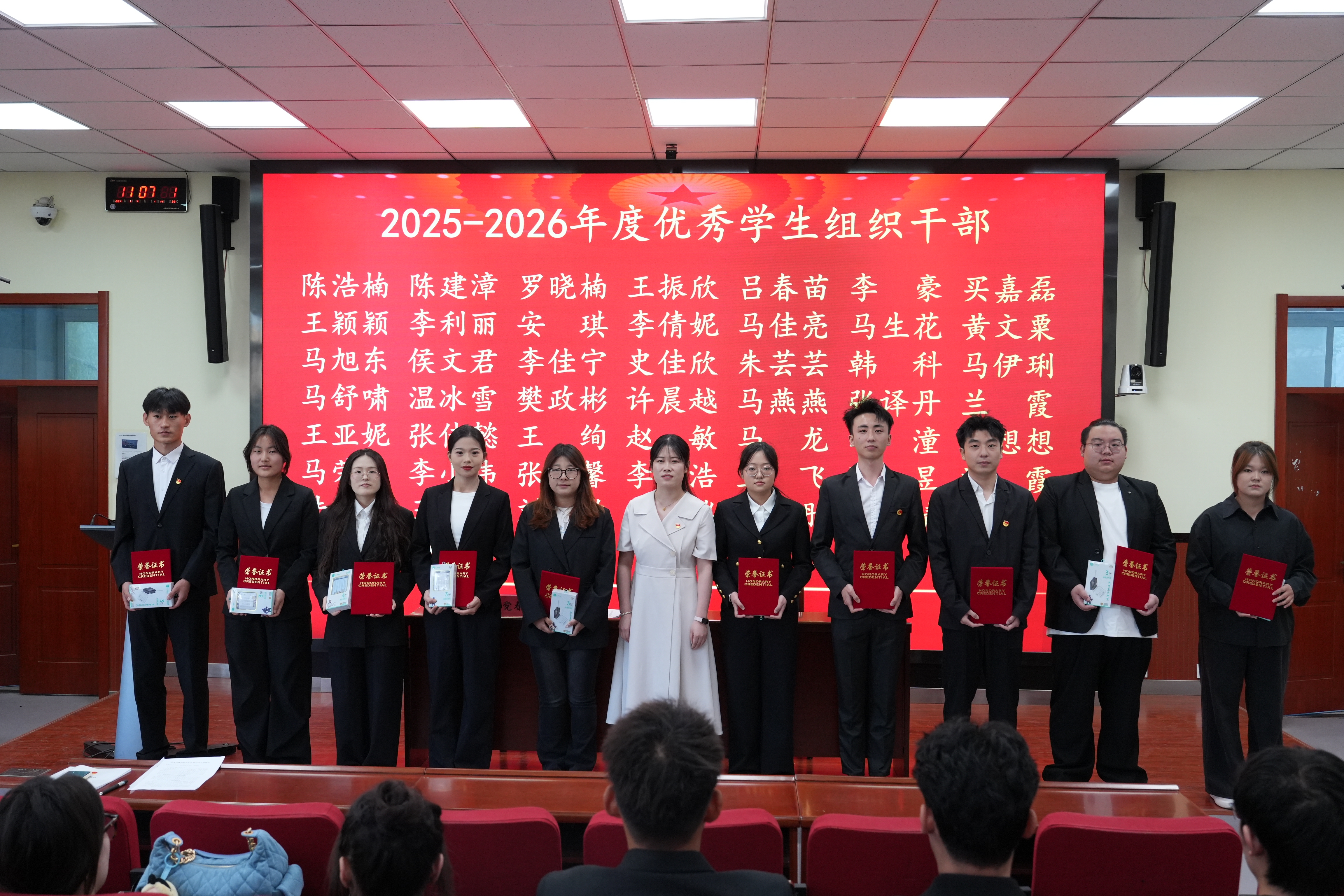 图四.jpg 图四.jpg