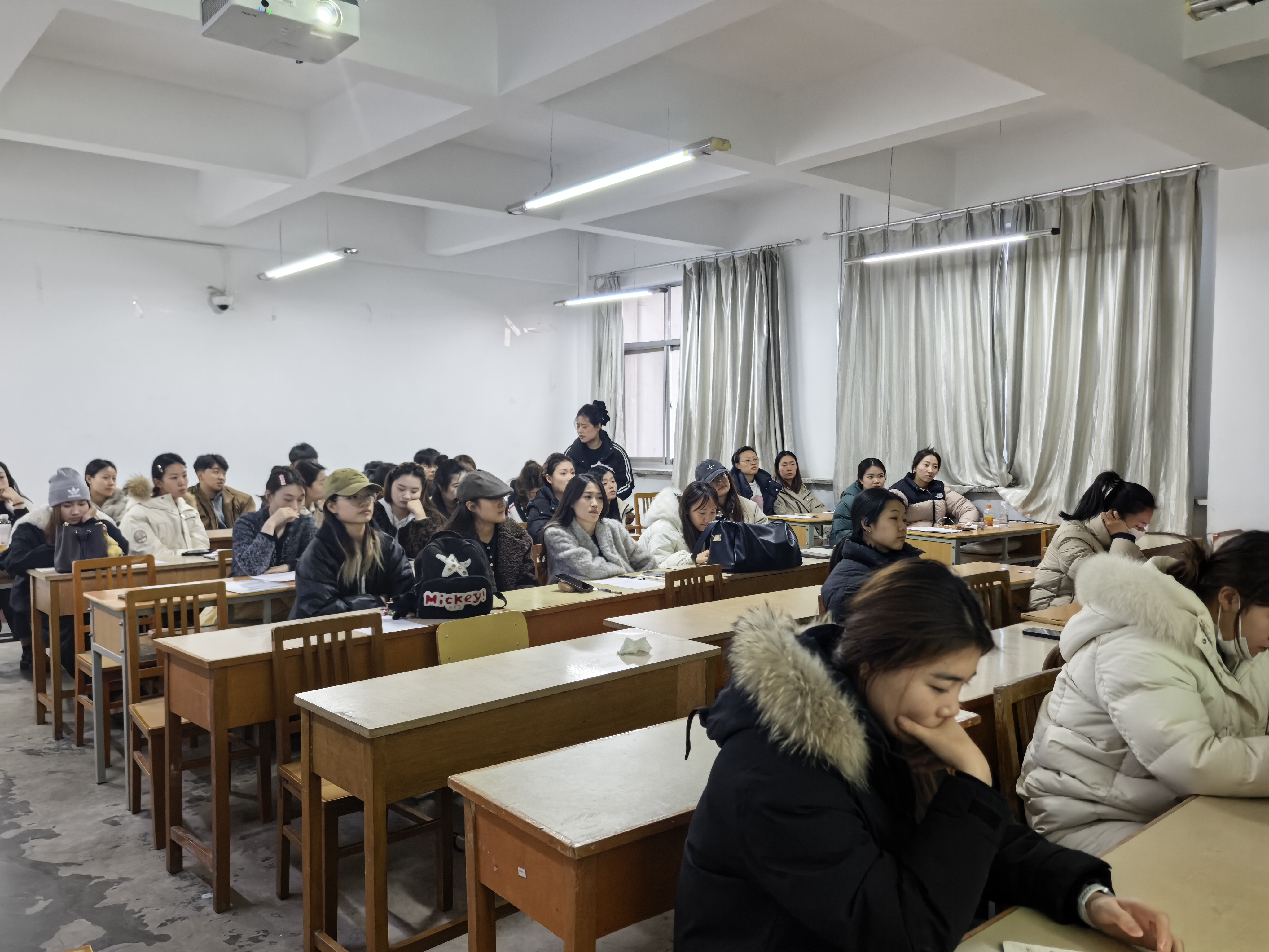 图二.jpg 图二.jpg