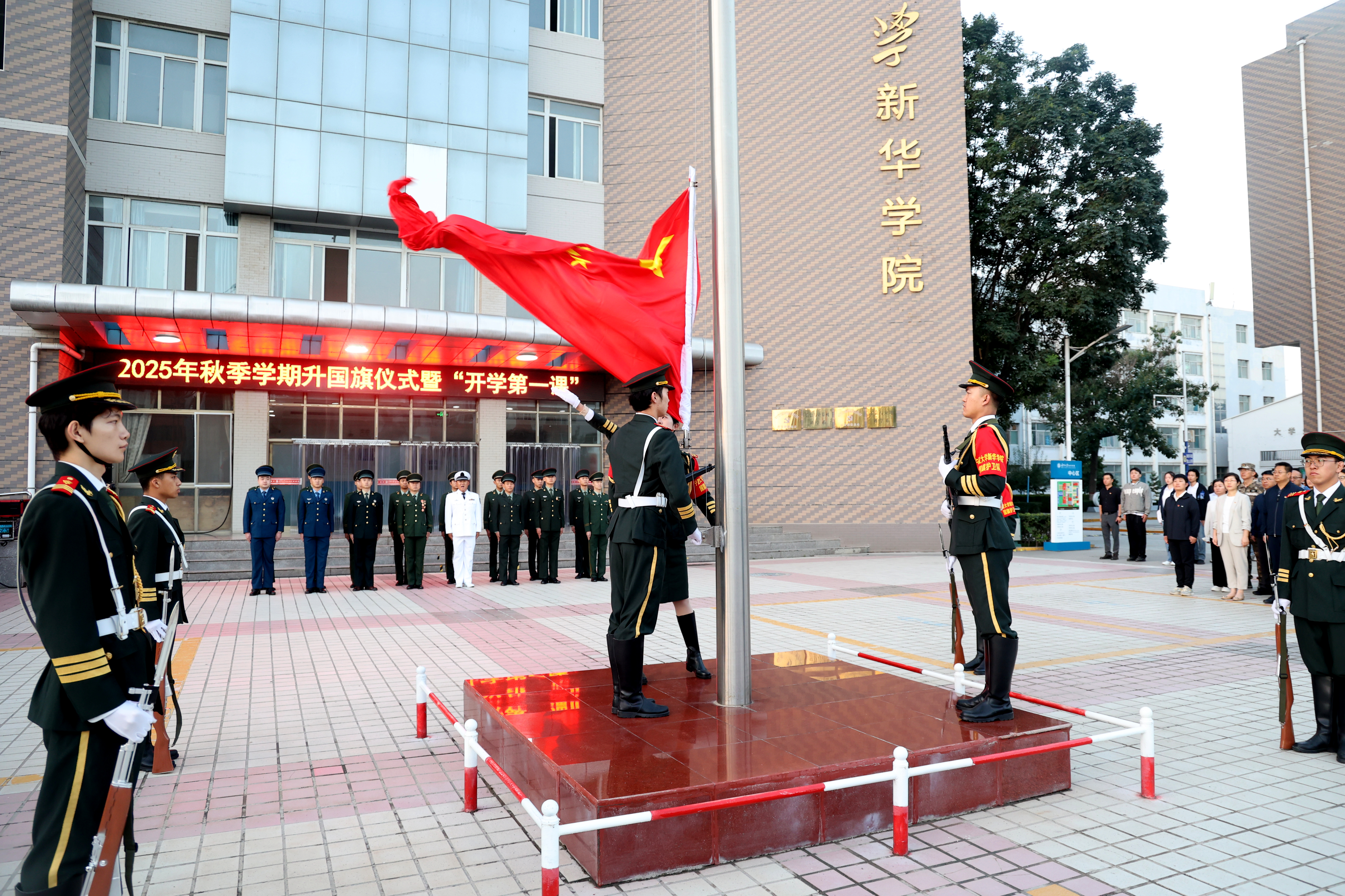 6T5A3906_副本.jpg 6T5A3906_副本.jpg