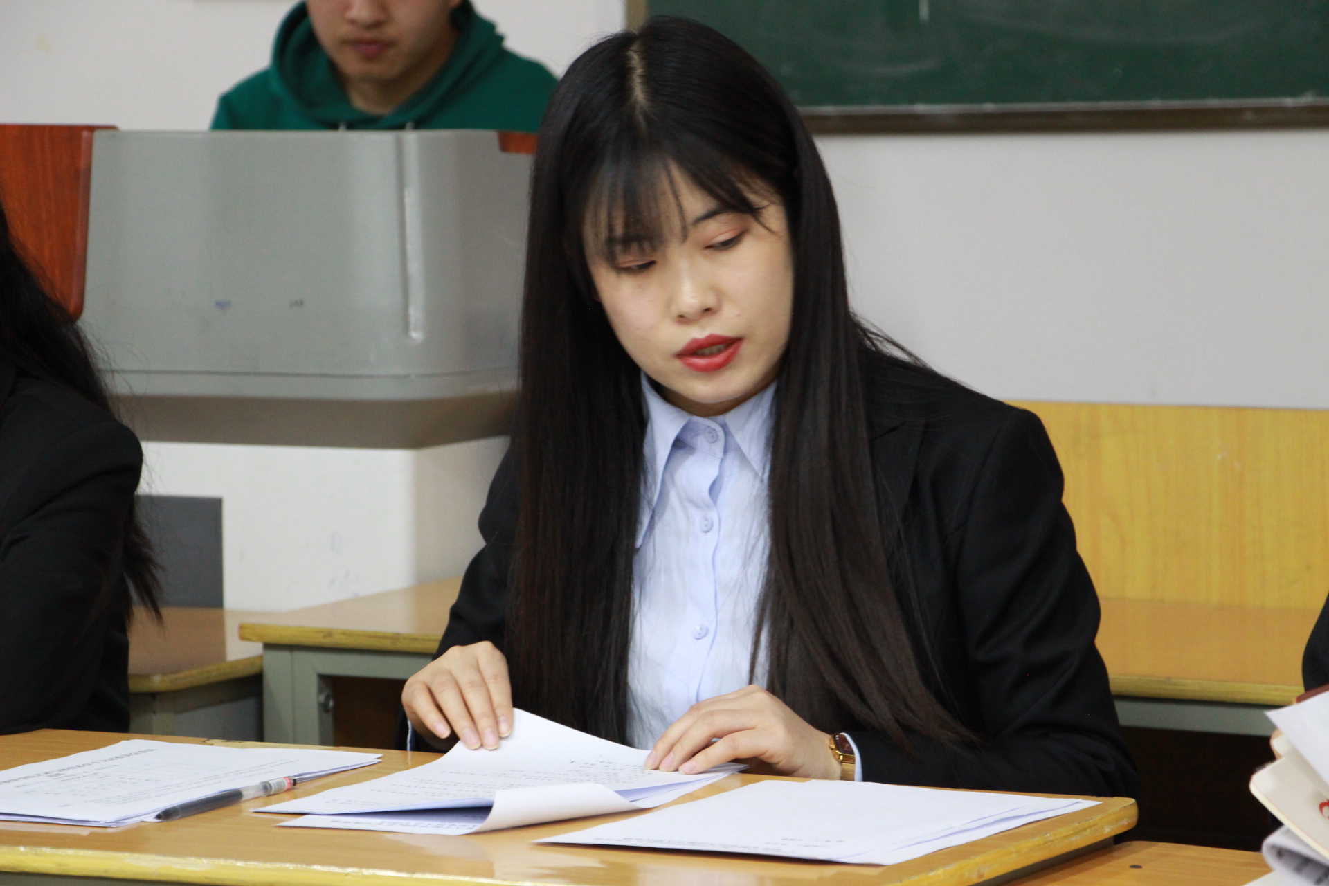 图二.jpg 图二.jpg