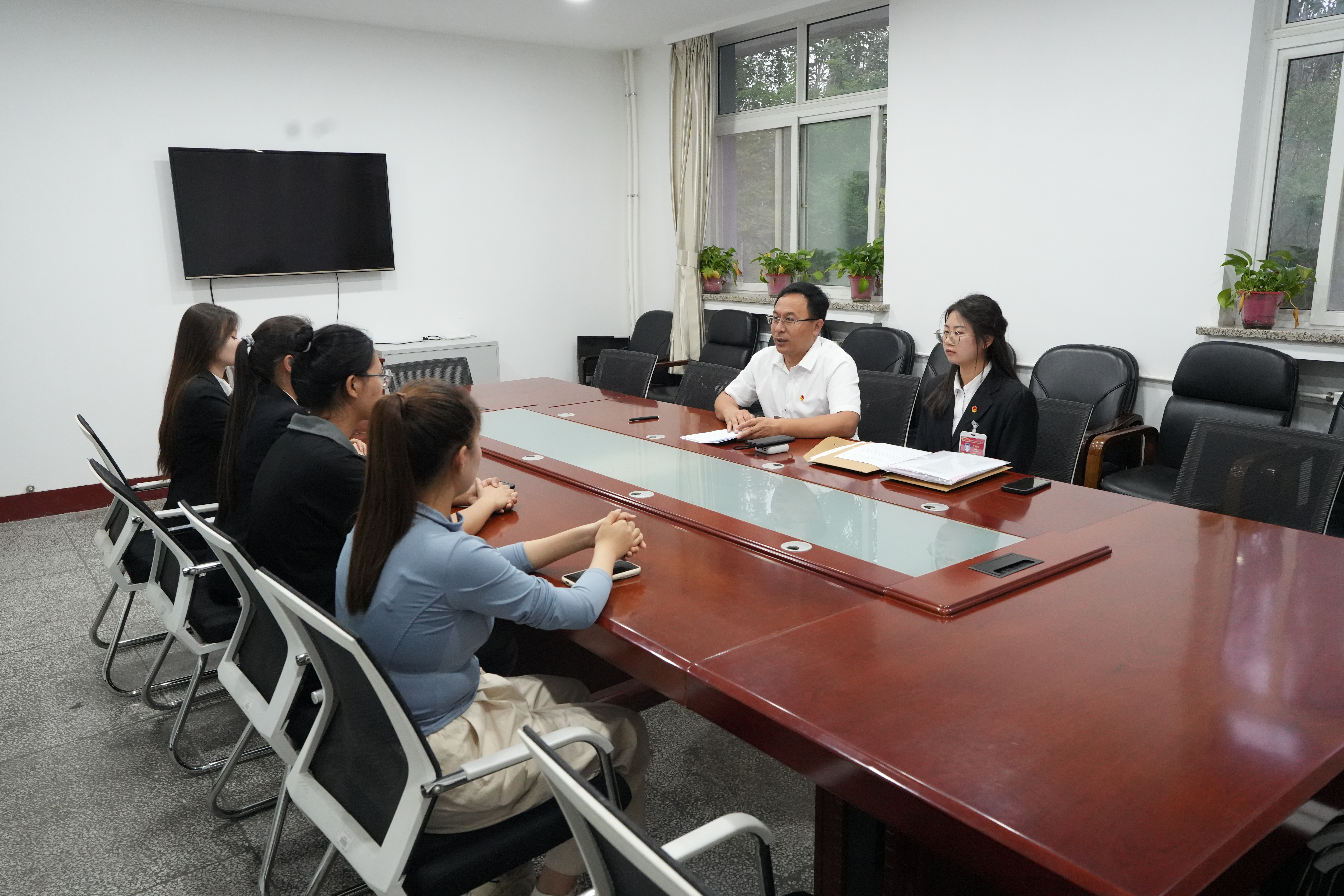 宁夏大学新华学院第八届学生会主席团第一次会议.JPG