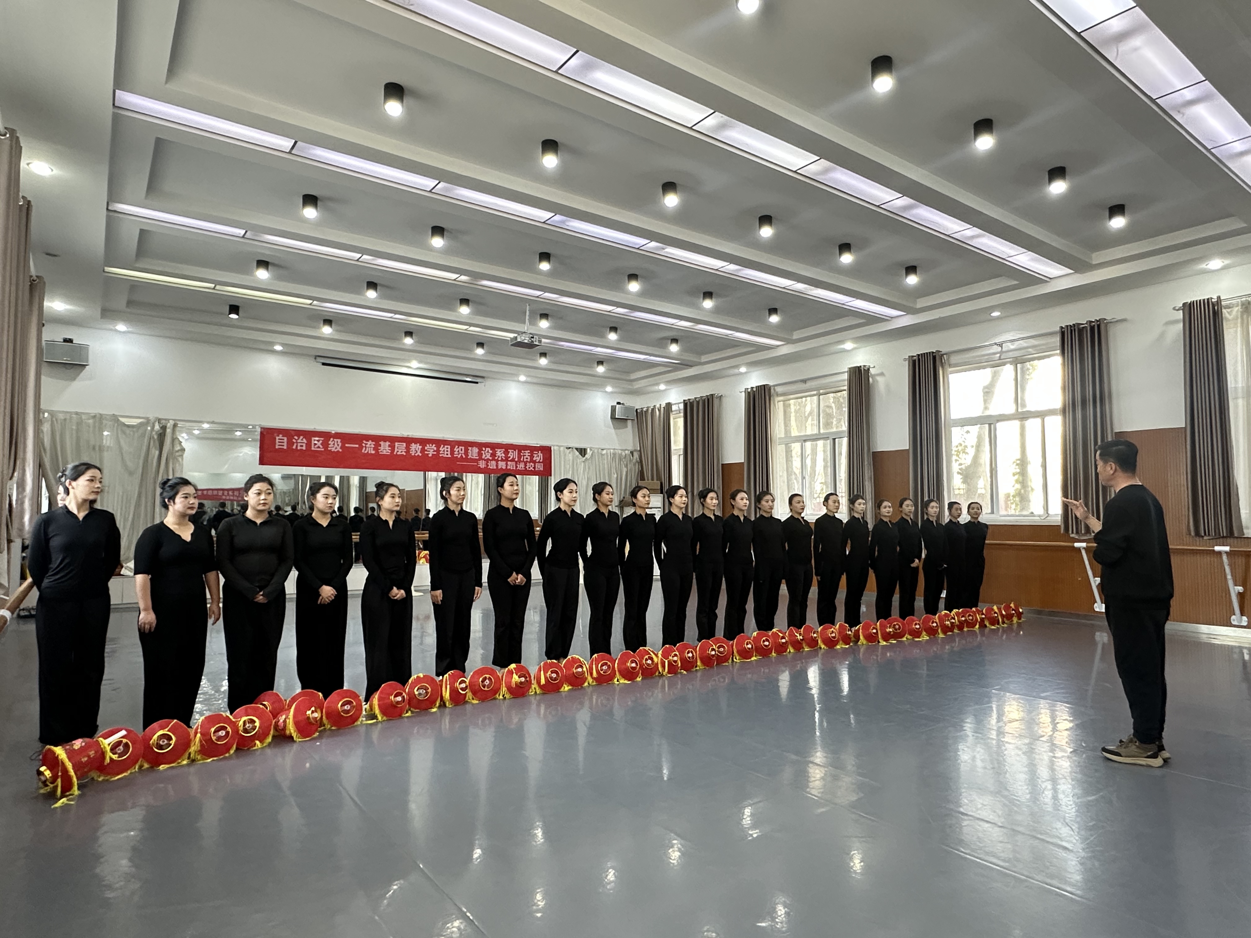 图一.jpg 图一.jpg