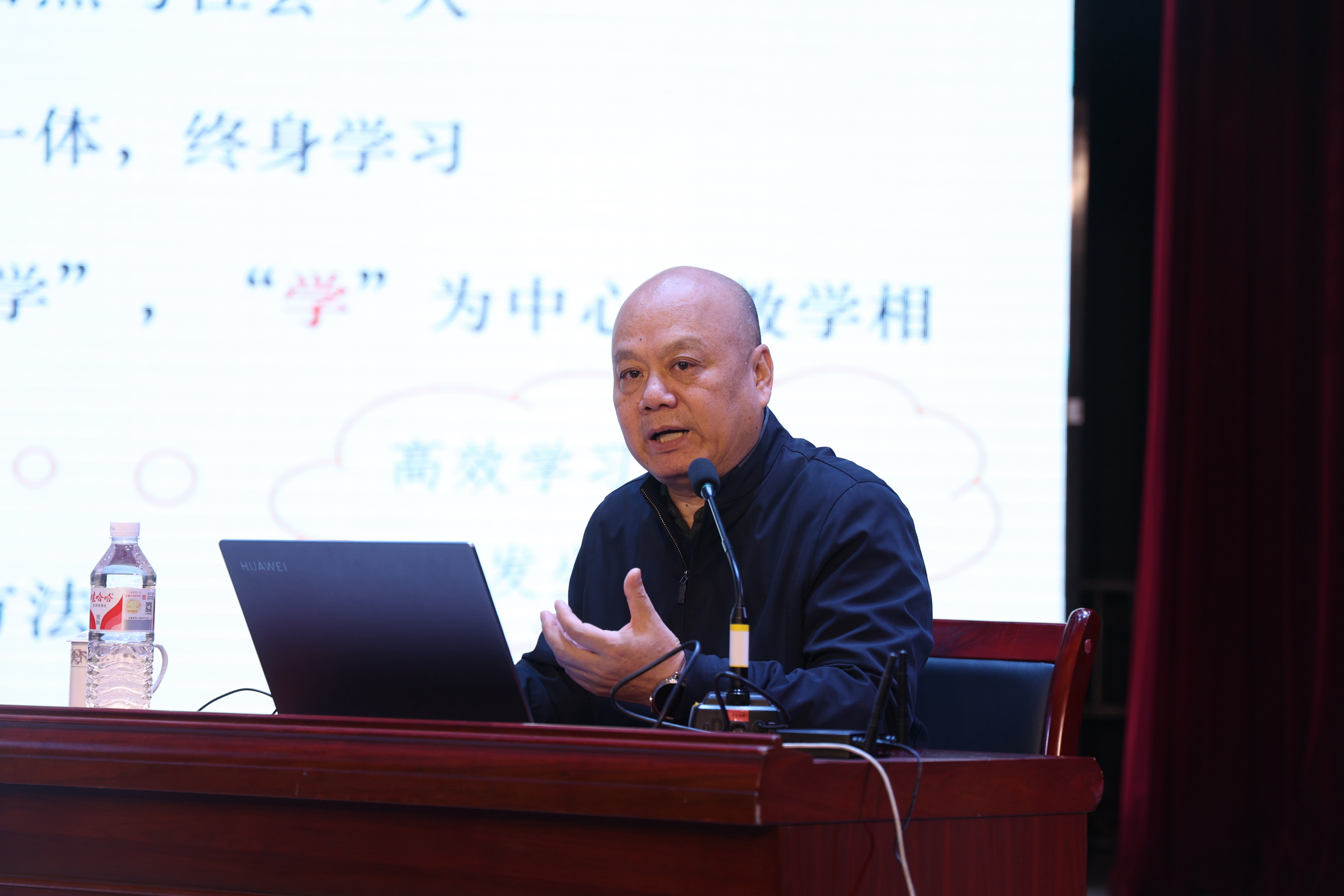 6T5A0570_副本.jpg 6T5A0570_副本.jpg